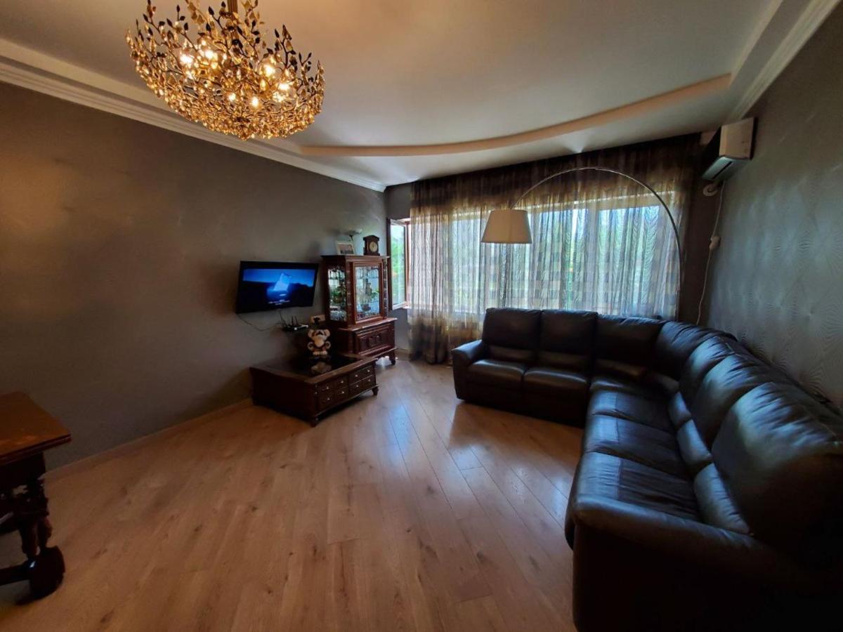 Guesthouse Anna Тбілісі Екстер'єр фото