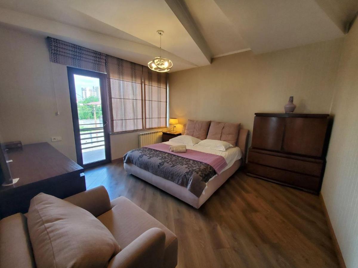 Guesthouse Anna Тбілісі Екстер'єр фото