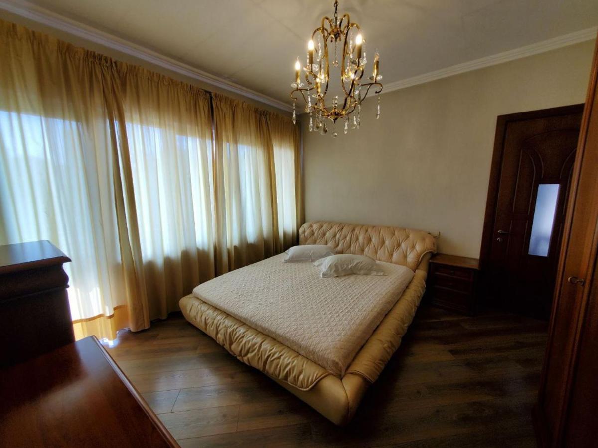 Guesthouse Anna Тбілісі Екстер'єр фото